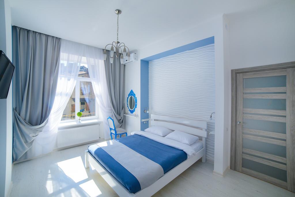 Modern Apartment In Old City Center ลวีฟ ภายนอก รูปภาพ